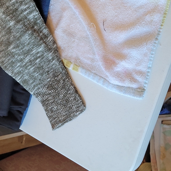 Avenue sweater - Picture 3 of 6